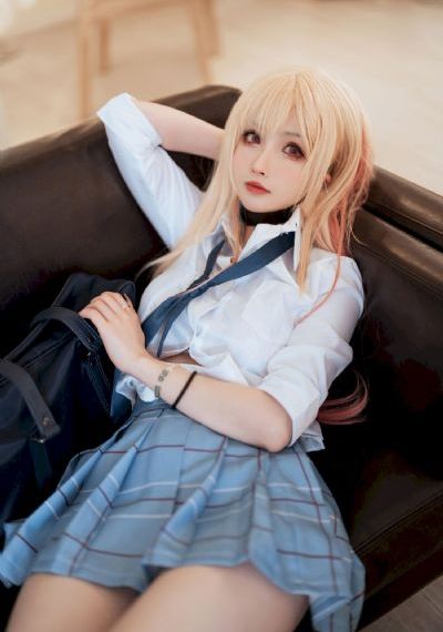 两个女人诱惑