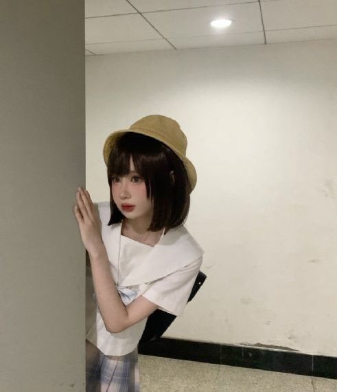 黄雨婷个人资料