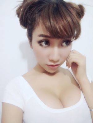 蓝长腺珊瑚蛇的百度百科