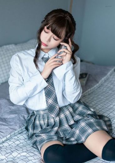 女同学3