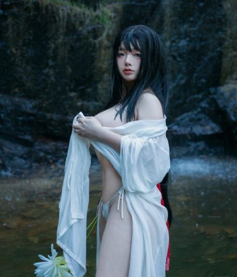 《艳美2》动漫在线